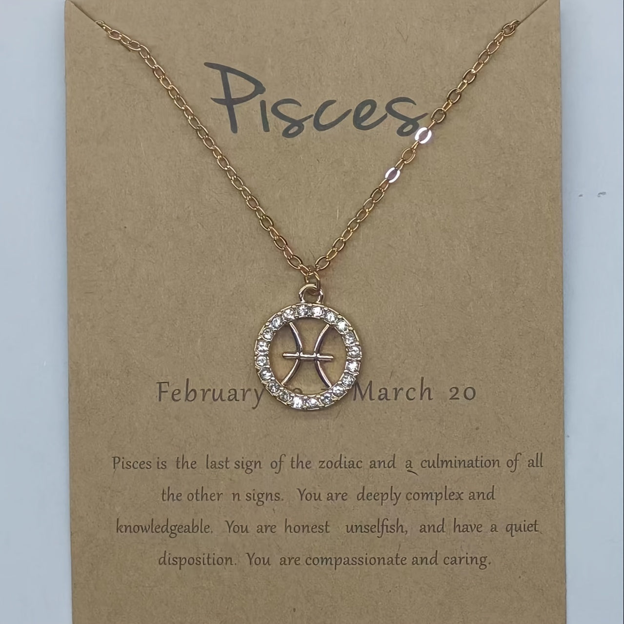 Colar com pingente das doze constelações do zodíaco