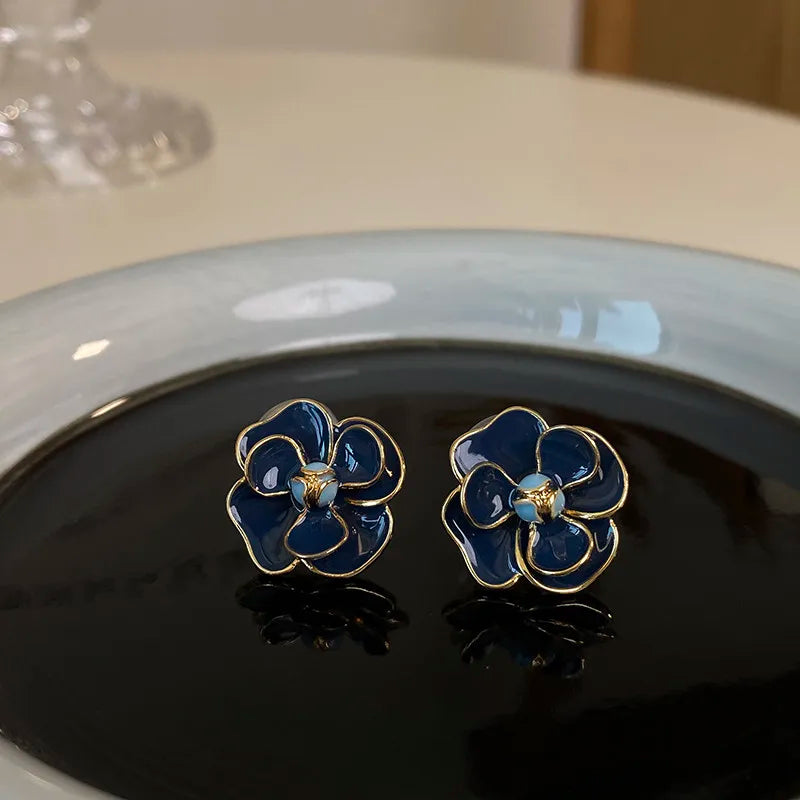 Brinco Camélia Francêsa - feminina